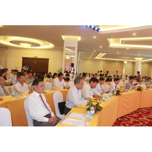 Tại Nha Trang: Hội thảo "Báo chí và mạng xã hội nhìn từ góc độ đạo đức nghề nghiệp của người làm báo"